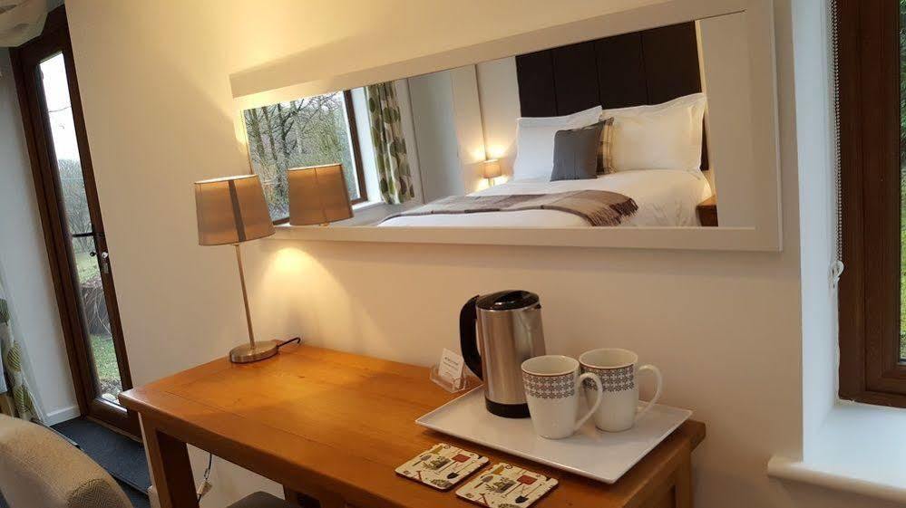 Nant Yr Onnen B&B And Holiday CottageTregaron エクステリア 写真