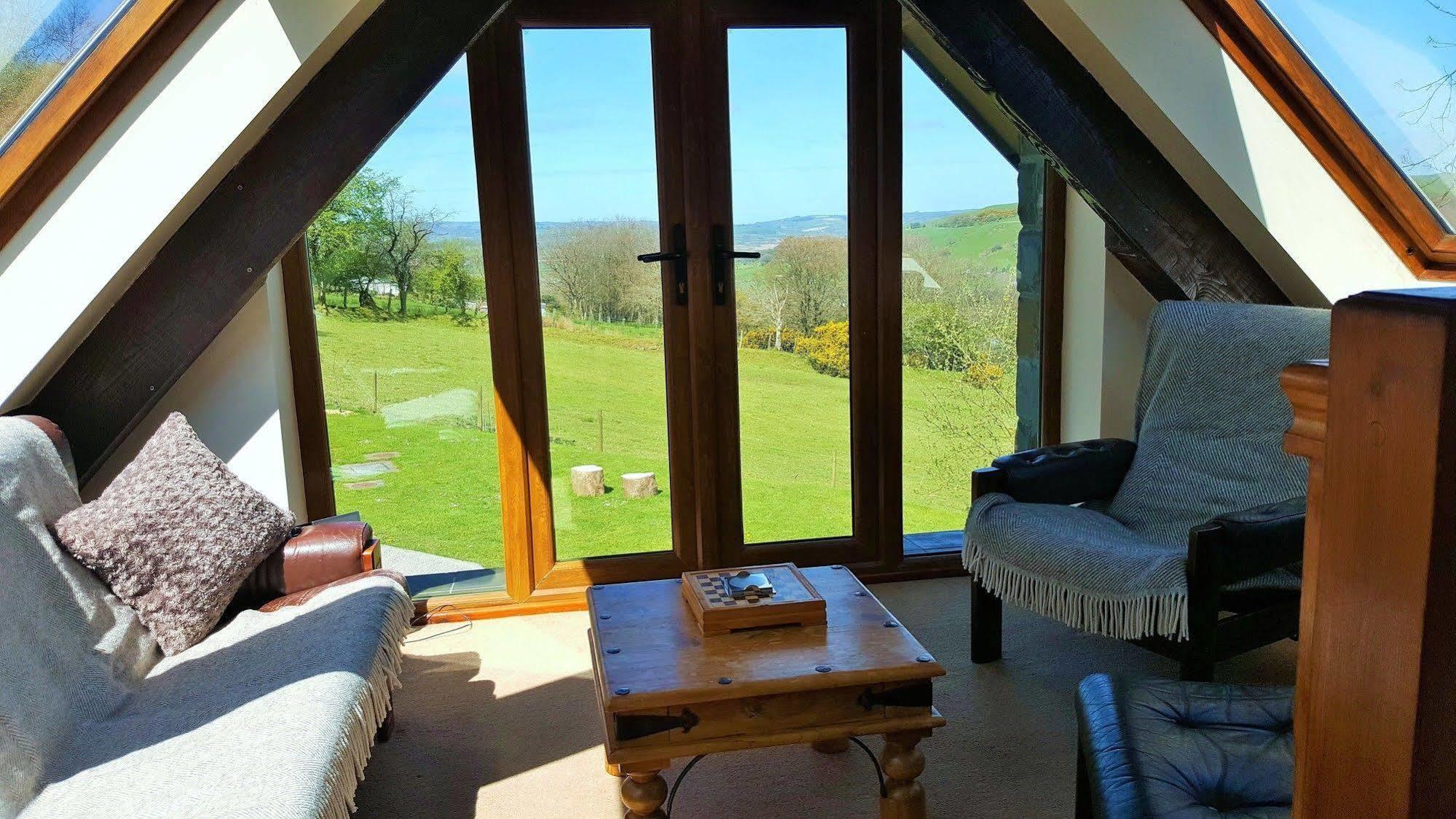 Nant Yr Onnen B&B And Holiday CottageTregaron エクステリア 写真