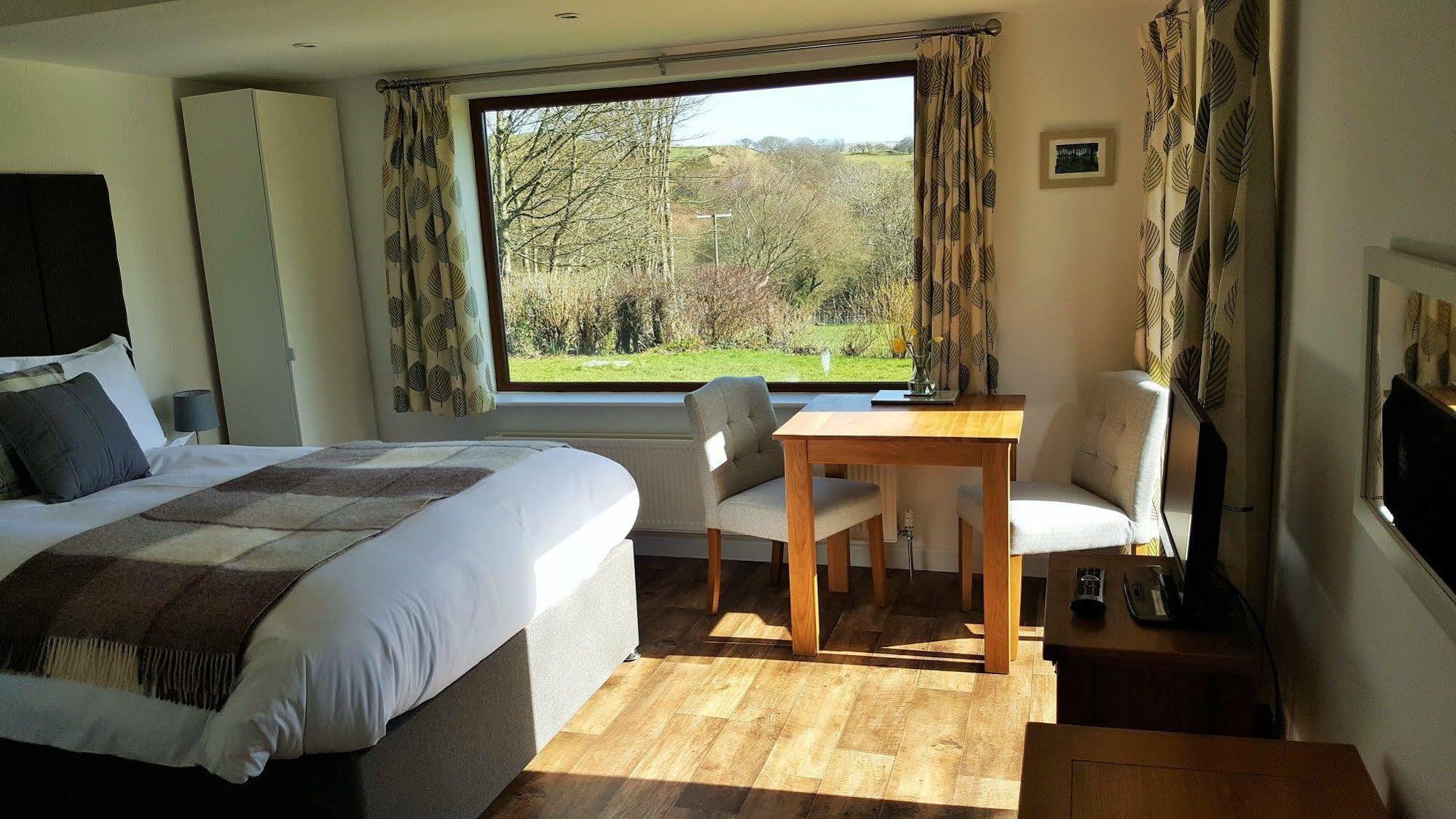 Nant Yr Onnen B&B And Holiday CottageTregaron エクステリア 写真